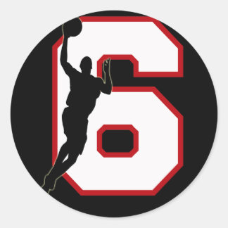 ADESIVO REDONDO NÚMERO 6 COM JOGADOR DE BASQUETEBOL