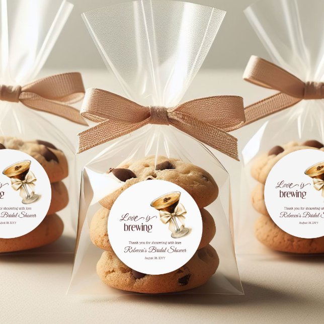 Adesivo Redondo O Amor Está Cozinhando Bow Espresso Martini Chá de (Criador carregado)