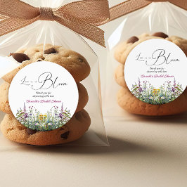 Adesivo Redondo O Amor Está em Flor - Chá de Noiva Floral das Flor