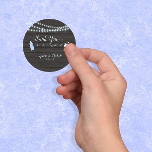 Adesivo Redondo O Bebê Está Fazendo Chá de fraldas Azul Obrigad