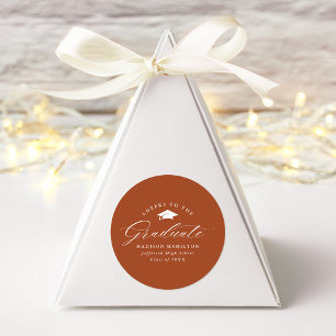 Adesivo Redondo O Elegante Script Terracotta Cheers para o Formand