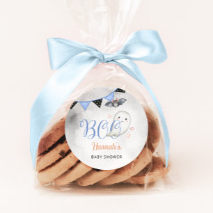 Adesivo Redondo O Pequeno Boo é um Chá de fraldas Praticamente Dev