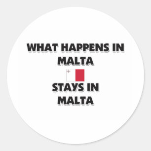 Adesivo Redondo O que acontece em estadas de MALTA lá