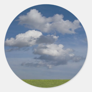 Adesivo Redondo o verde arquivou, céu azul, nuvem branca