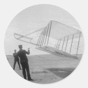 Adesivo Redondo O voo de ensaio dos irmãos de Wright