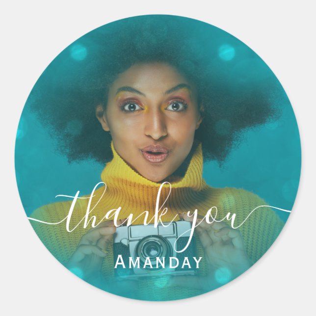 Adesivo Redondo Obrigada Foto Menina Festa de Aniversário Rosa Azu (Frente)