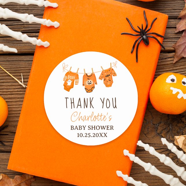 Adesivo Redondo Obrigado floral bonito do Dia das Bruxas você chá  (Cute floral Halloween thank you baby shower Classic Round Sticker)