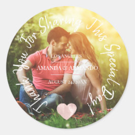 Adesivo Redondo Obrigado Por Compartilhar Esta Rosa de Coração do 