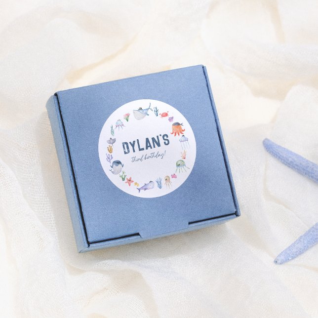 Adesivo Redondo Oceano Pirata Sob A Festa de aniversário Do Sea Bo (Criador carregado)