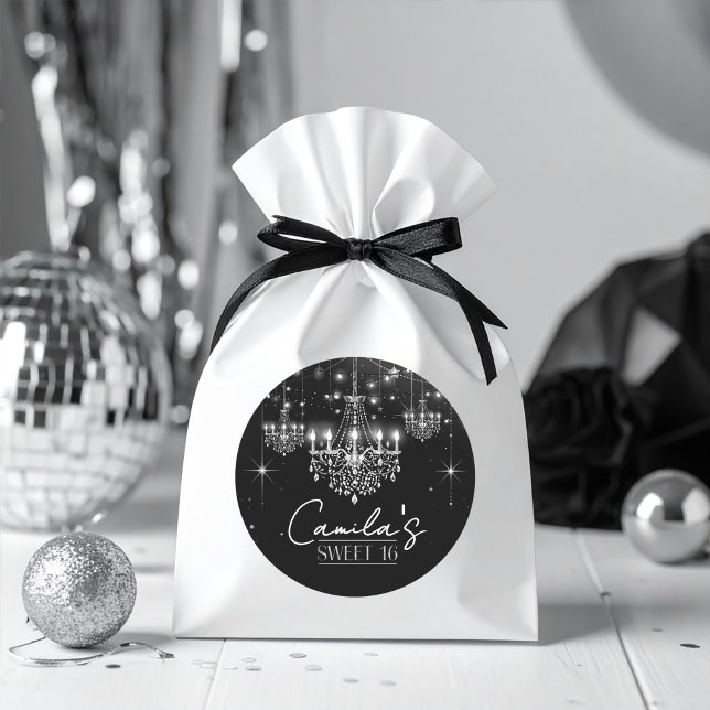 Adesivo Redondo Old Hollywood B & W Chandelier Sweet 16 ID1108 (Criador carregado)