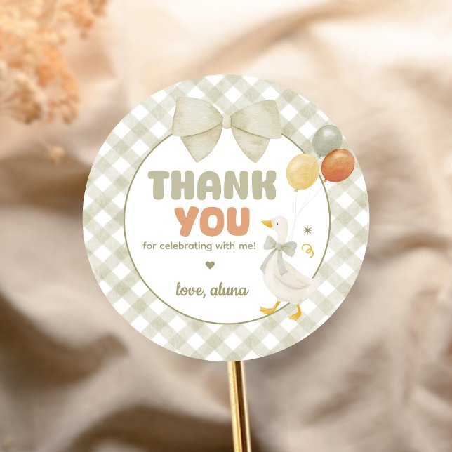 Adesivo Redondo One Silly Goose Spring Birthday (One Silly Goose Birthday Party Sticker)