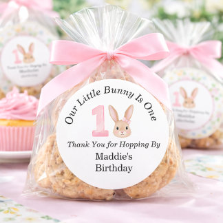 Adesivo Redondo Our Little Bunny Is One 1st Birthday Thank You 