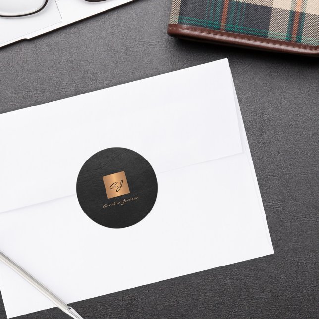 Adesivo Redondo ouro preto elegante monograma nome couro (Criador carregado)