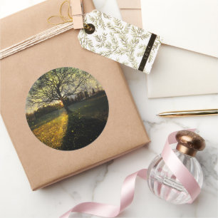 Adesivo Redondo Paisagem com sonhos de vagalumes mágicos