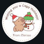 Adesivo Redondo Palitos de Natal engraçados - Capybara & Snowman<br><div class="desc">Bonita capybara com bonitão,  perfeita para ir com seus presentes de Natal.</div>