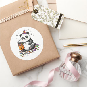 Adesivo Redondo Panda Gordinho de Halloween com Barriga de Doce &