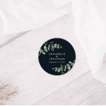Adesivo Redondo Pão de casamento de eucalipto preto de orçamento<br><div class="desc">Belo e delicado eucalipto foliage favorece o design. Coleção moderna e elegante sobre a tendência verde-sábio,  preto,  azul-marinho e branco-na moda,  da rústica contemporânea. Ideal para primavera,  verão,  outono,  outono ou casamentos no inverno.</div>