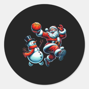 Adesivo Redondo Papai Noel Jogando Basquete Com Um Boneco de Neve