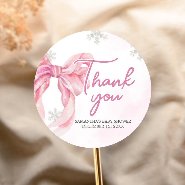 Adesivo Redondo Papais noeis Chá de fraldas de Natal (Pink Coquette Winter Baby Shower Sticker)