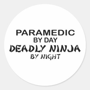 Adesivo Redondo Paramédico Ninja mortal em a noite