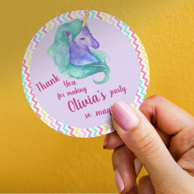 Adesivo Redondo Partido Aniversário de criança Magical do Unicórni (Magical Unicorn Chevron Pastel Kids Birthday Party Classic Round Sticker)