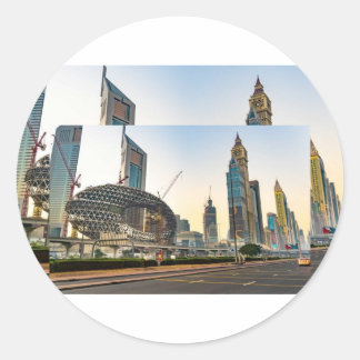 Adesivo Redondo Passeio pela cidade de Abu Dhabi