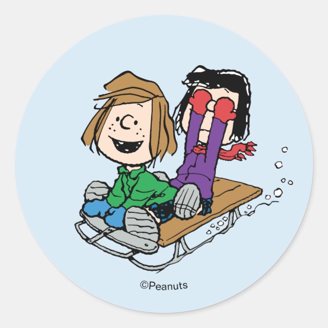 Adesivo Redondo Peanuts | Peppermint Patty & Marcie Sled Riding (Frente)