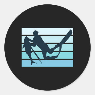 Adesivo Redondo Peixe-Leão Caçando Lança-Peixe-Lança