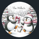 Adesivo Redondo Penguin Christmas Sticker Personalizado<br><div class="desc">Esta feliz família de pinguins está feliz em mostrar seu alegre aplauso de feriado para você.</div>