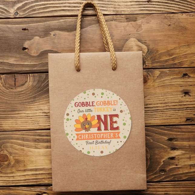 Adesivo Redondo Pequena Turquia Cai no primeiro aniversario de Açã (Criador carregado)