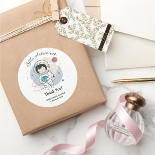 Adesivo Redondo Pequeno Chá de fraldas Astronauta Minimalista