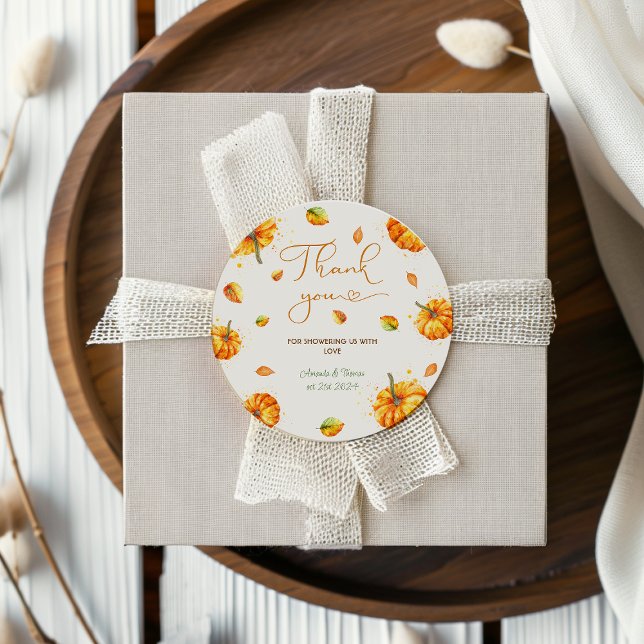 Adesivo Redondo Pequeno Chá de fraldas De Abóbora Obrigado (Criador carregado)