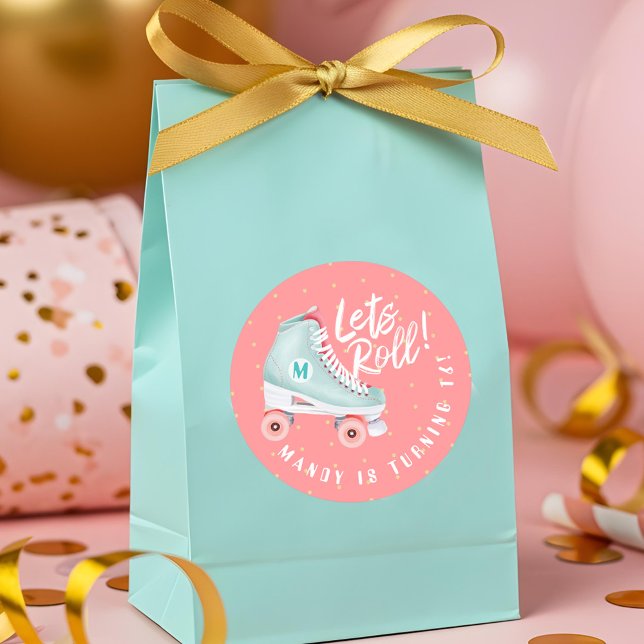 Adesivo Redondo Permite Rolar A Tela De Rollerskagem De Retorno De (Lets Roll Fun Retro Throwback Rollerskating Vibe Classic Round Sticker)