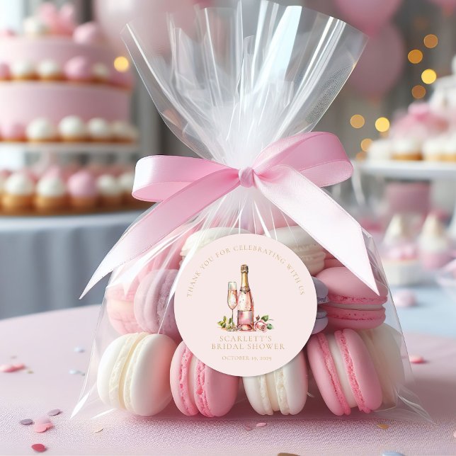 Adesivo Redondo Pétalas Elegantes e Brunch de Chá de Bebê com Pros (Petals and Prosecco Round Sticker )