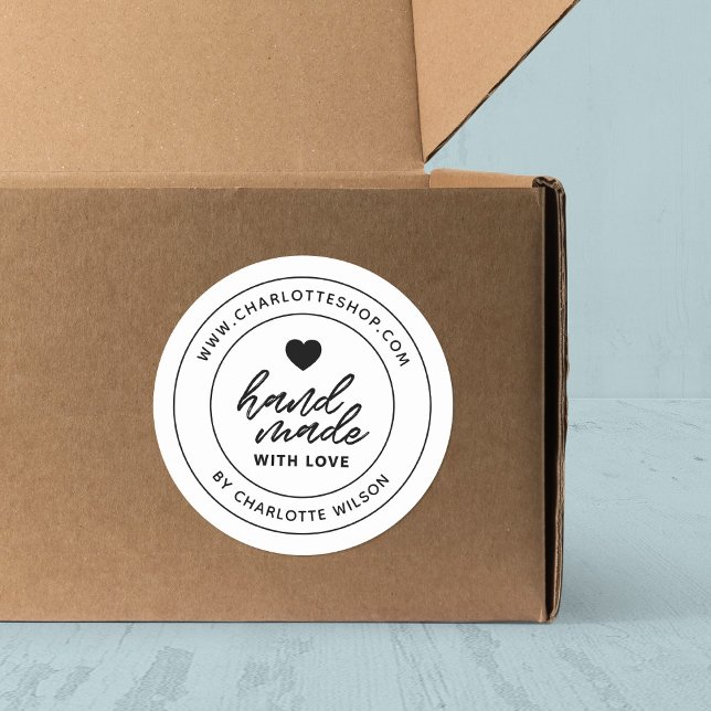 Adesivo Redondo Pincel moderno feito à mão com coração apaixonado (Criador carregado)