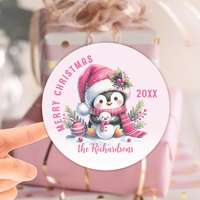 Adesivo Redondo Pinguim-de-Natal Rosa Muito Feliz, Personalizado (Criador carregado)