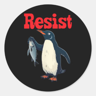 Adesivo Redondo Pinguim Resistente Segurando Peixe Protesto Gráfic