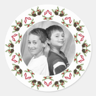 Adesivo Redondo Pinhas, cones e bagas, varas, círculo-mandala