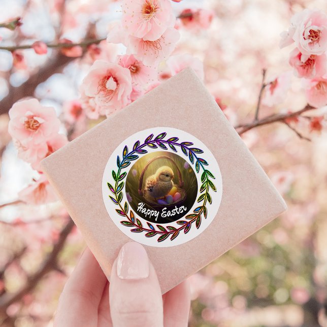 Adesivo Redondo Pintinho De páscoa Numa Cesta De Ovos (Criador carregado)