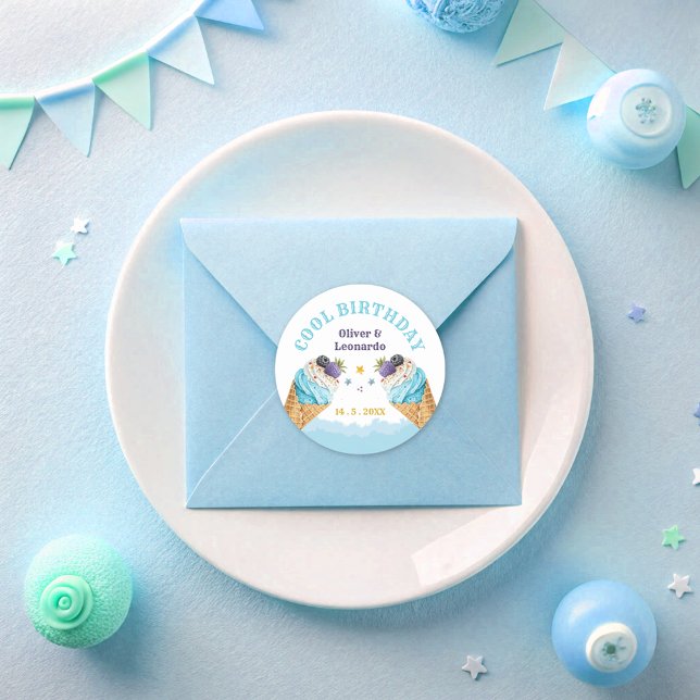 Adesivo Redondo Placa de papel de aniversário para Sorvetes gêmeos (Criador carregado)