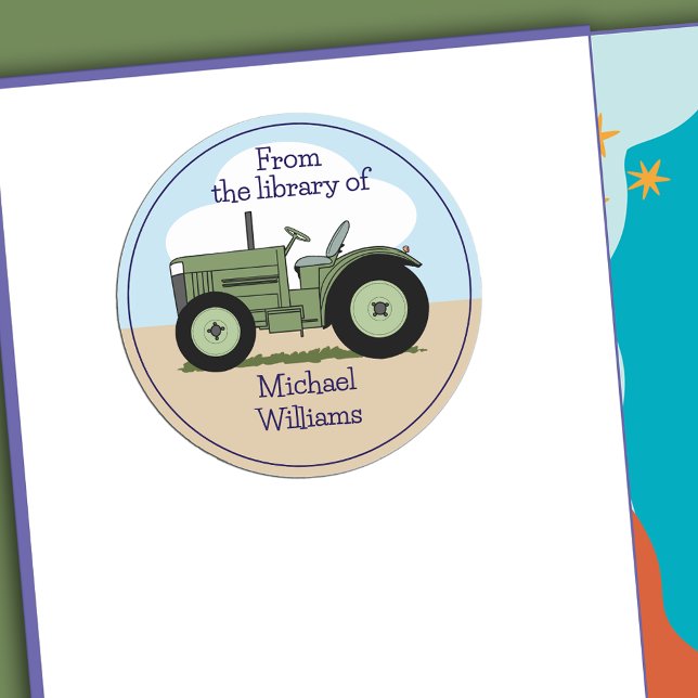 Adesivo Redondo Placa de Reserva Personalizada do Trator de Fazend (Cute Green Farm Tractor Personalized Bookplate)