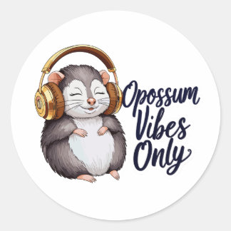 Adesivo Redondo Possum com Fones de ouvido - Ogambm Vibes Apenas