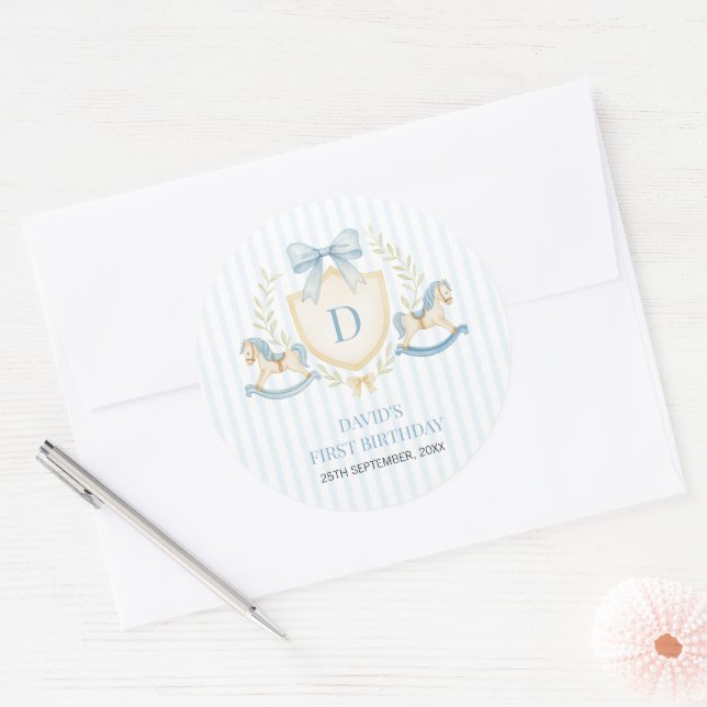 Adesivo Redondo Preppy Rocking Horse Boy First Birthday (Envelope)