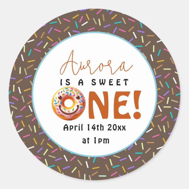 Adesivo Redondo Primeiro aniversario de rosquinhas bonitinho de um (Frente)