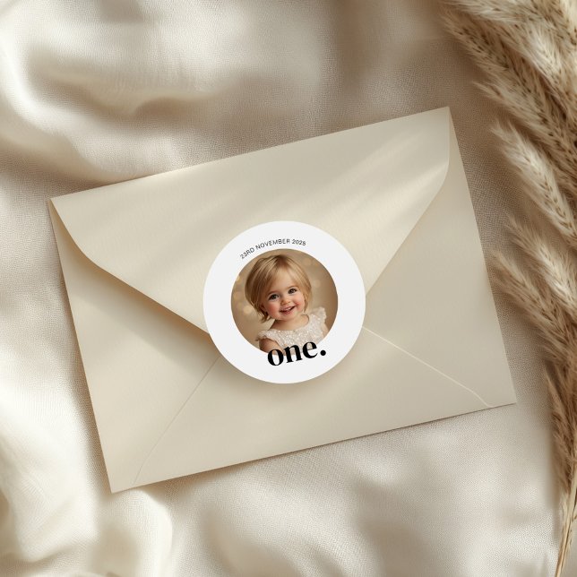 Adesivo Redondo Primeiro Bithday Photo Round Sticker em Preto e Br (Criador carregado)