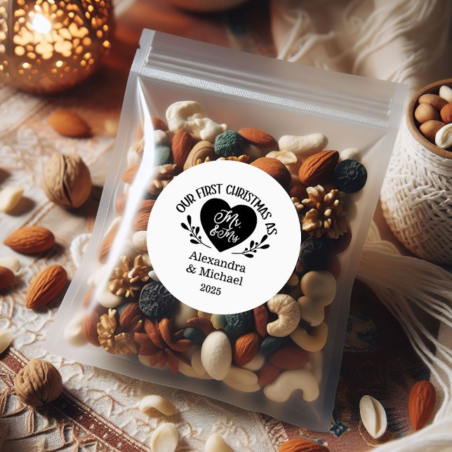 Adesivo Redondo Primeiro Natal como Sr. e Sra. de Coração (Criador carregado)