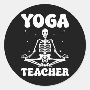 Adesivo Redondo Professor de Yoga Meditação de Halloween
