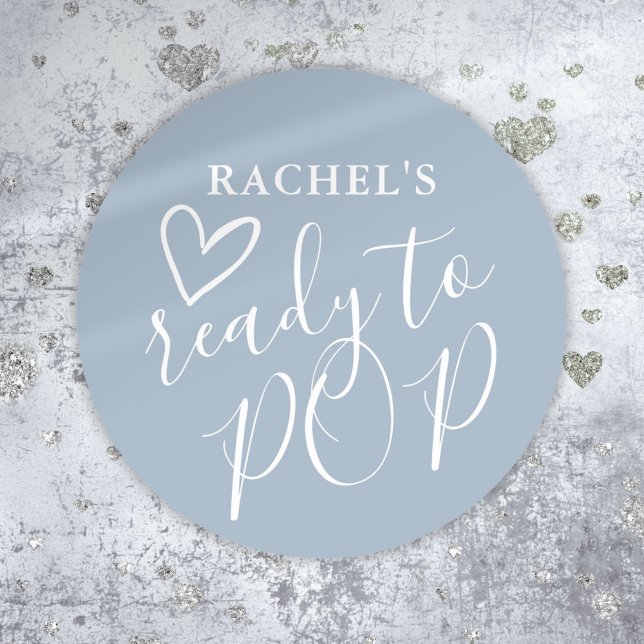 Adesivo Redondo Pronto Para Estourar Coração Fofo em Azul Empoeira (Ready To Pop Cute Heart Dusty Blue Boy Baby Shower Classic Round Sticker)