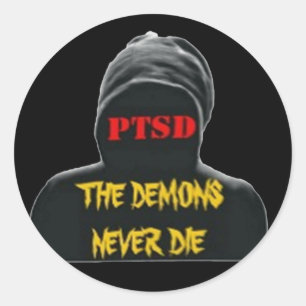 ADESIVO REDONDO PTSD: OS DEMÓNIOS NUNCA MORREM EM VOLTA DA
