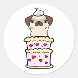 Adesivo Redondo Pug engraçado pulando de um bolo